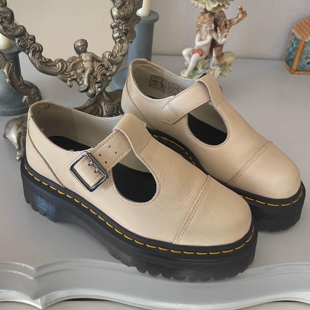 Dr. Martens Bethan Pisa Leather Platform Mary Jane Shoes in Vintage Taupe